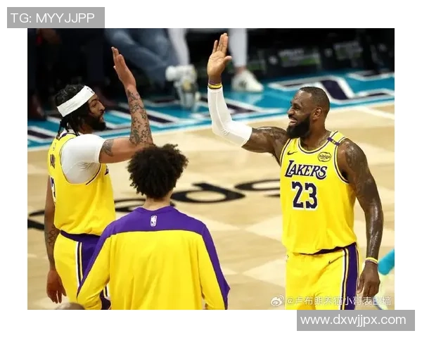 3月30日NBA湖人与黄蜂精彩对决全场录像回放分析与亮点回顾